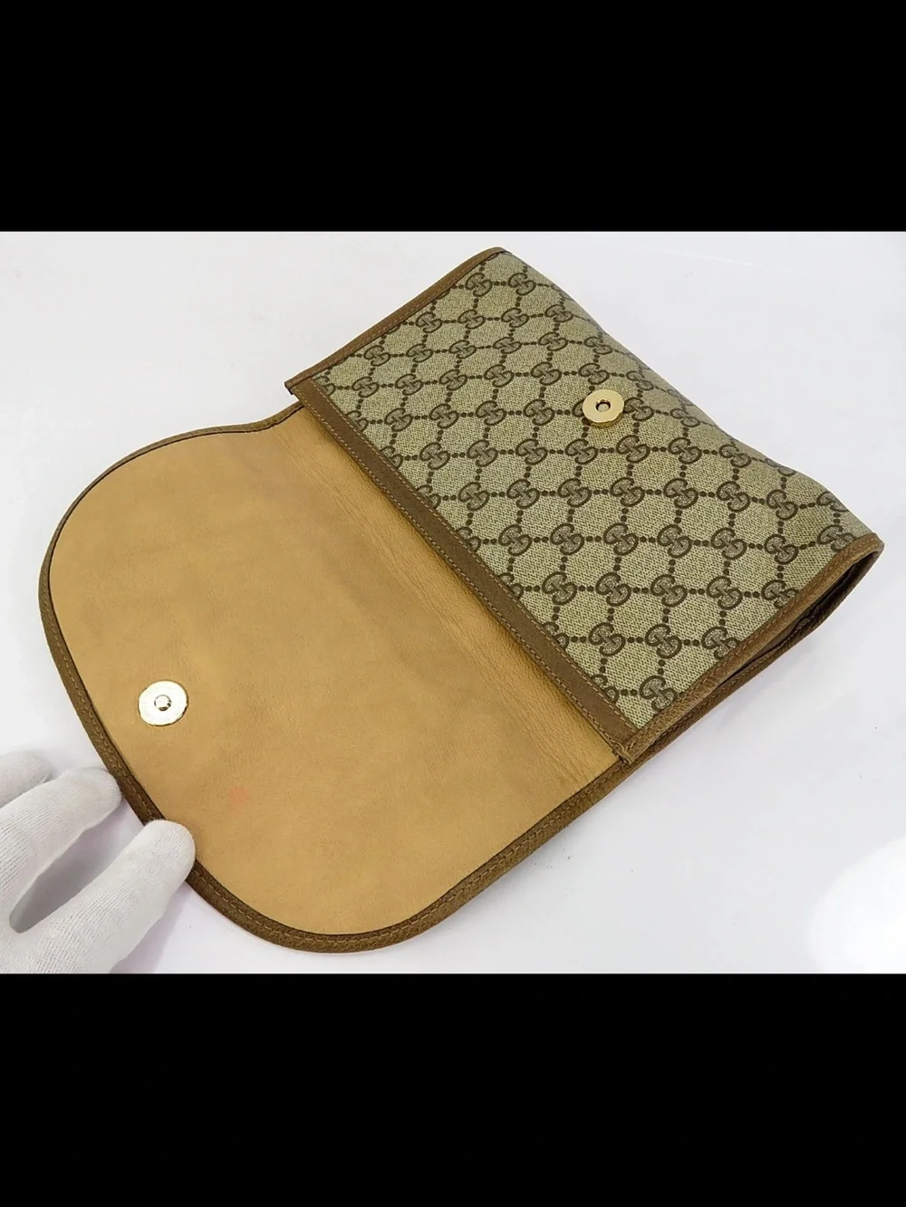 Gucci Beige GG Canvas Clutch with Green-Red Web Accent